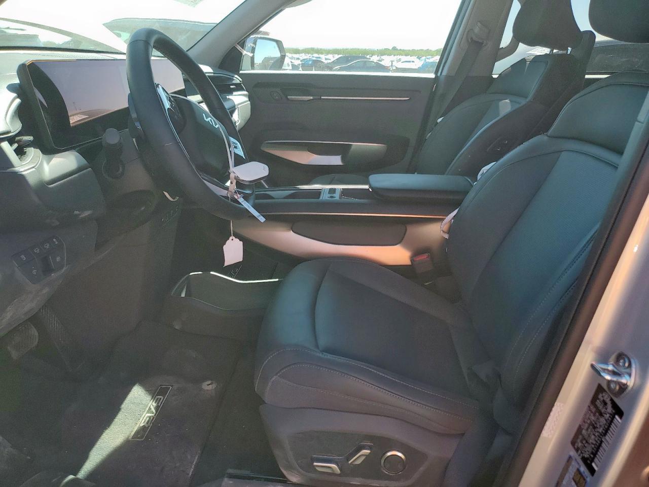 2026 Kia Ev9 Light VIN: 5XYAB5S19TG008176 Lot: 90929675