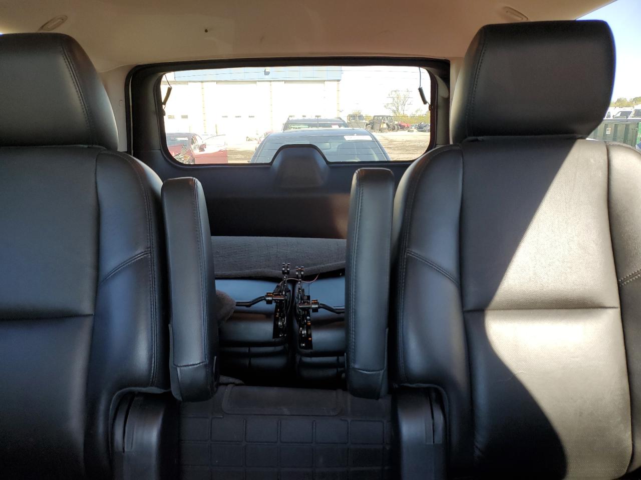 2013 Chevrolet Tahoe K1500 Ltz VIN: 1GNSKCE09DR110650 Lot: 82342915