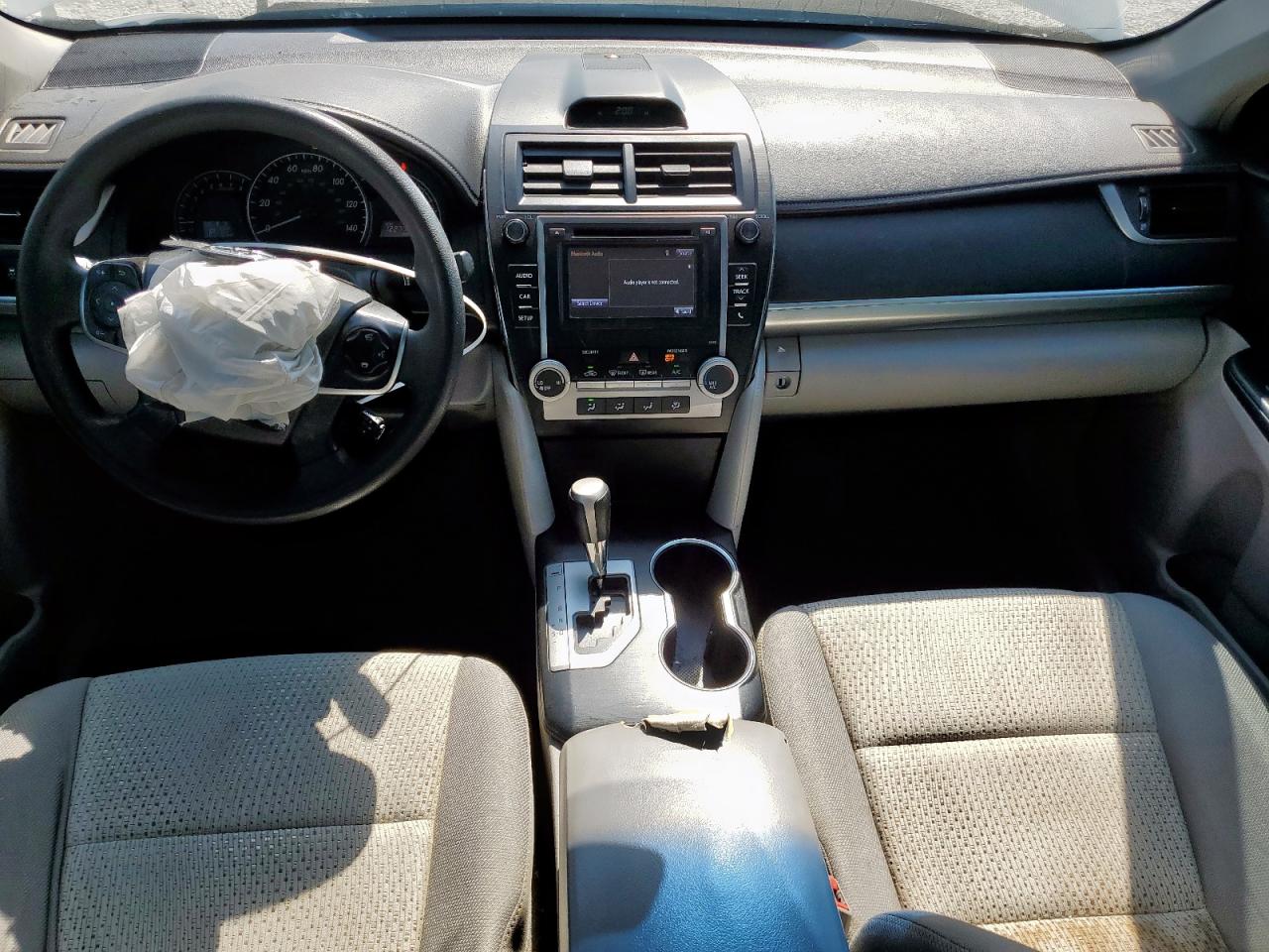 2014 Toyota Camry L VIN: 4T4BF1FK9ER425465 Lot: 84286015