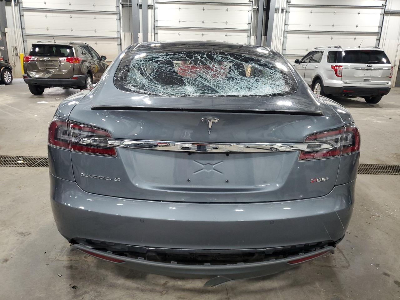 2014 Tesla Model S VIN: 5YJSA1H15EFP49071 Lot: 89898625