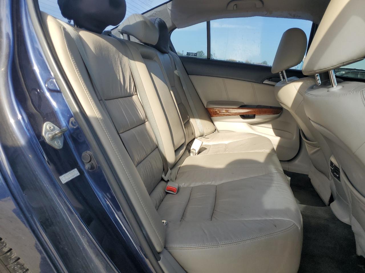 2012 Honda Accord Exl VIN: 1HGCP2F8XCA101340 Lot: 81949525