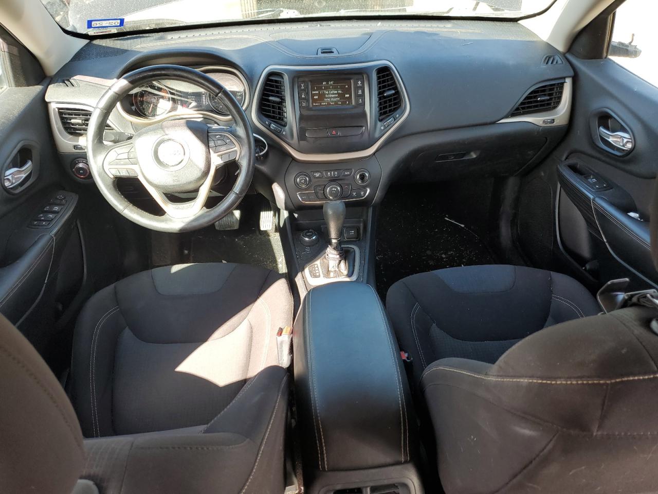 2016 Jeep Cherokee Latitude VIN: 1C4PJMCS9GW218378 Lot: 85852745