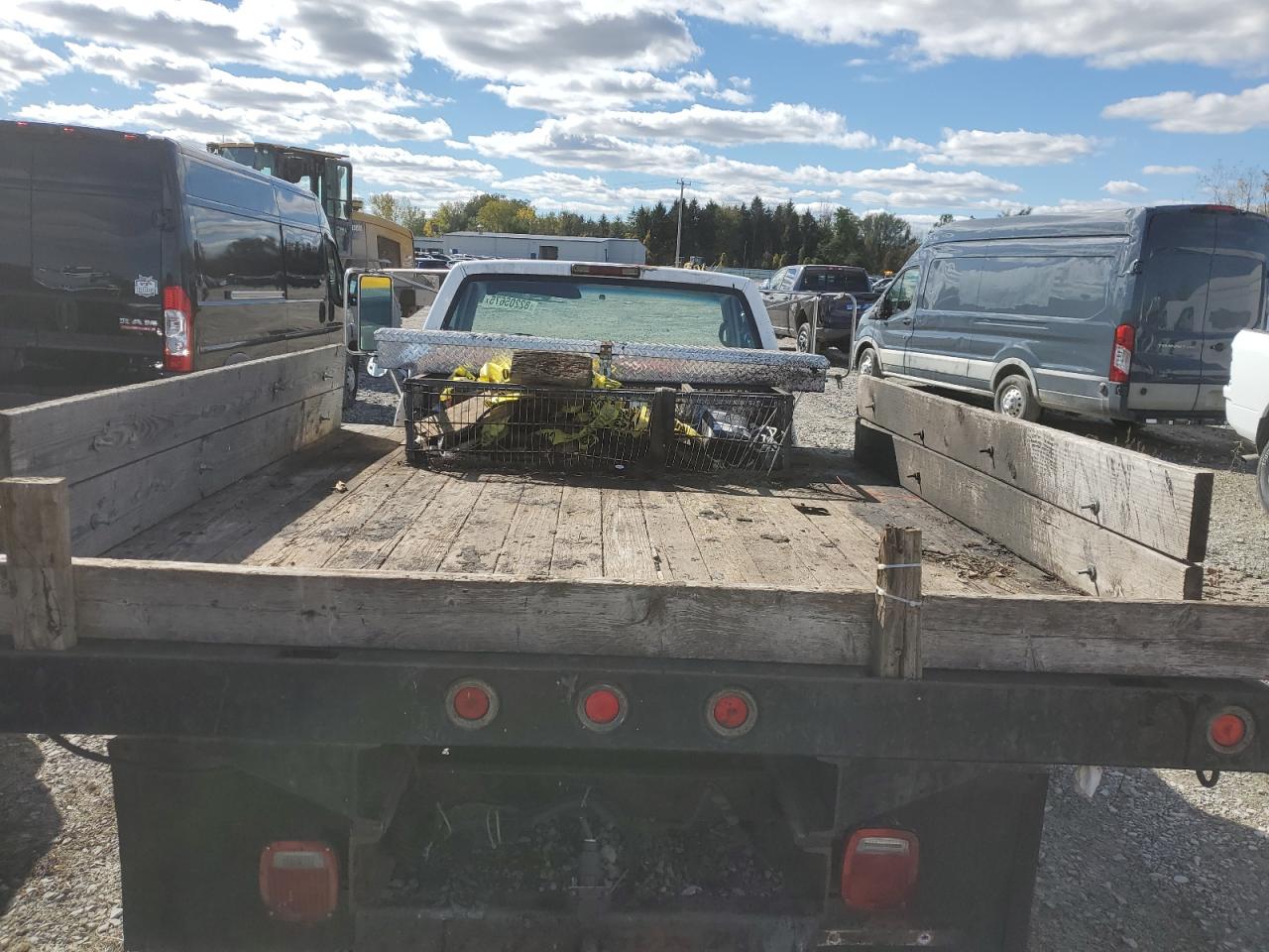 1999 Chevrolet Gmt-400 C3500 VIN: 1GBJC34R6XF055828 Lot: 82205675