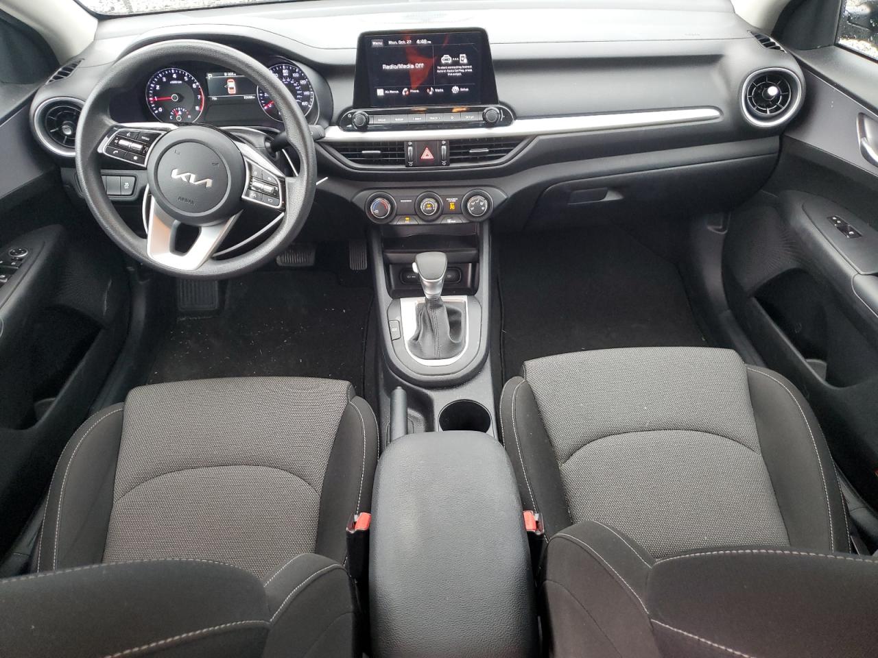 2024 Kia Forte Lx VIN: 3KPF24AD9RE765435 Lot: 89713655