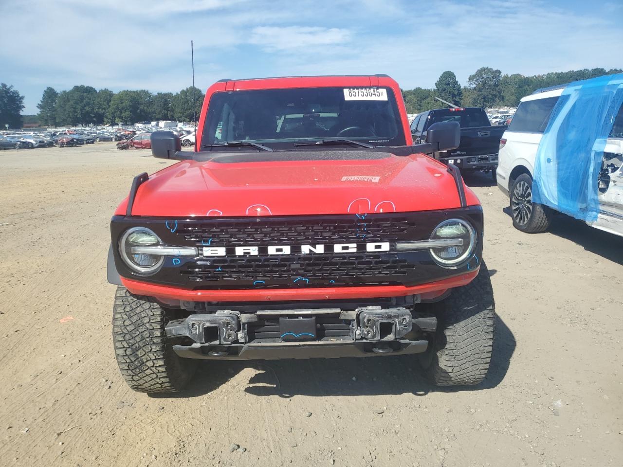 2022 Ford Bronco Base VIN: 1FMDE5CP0NLA81589 Lot: 85753645
