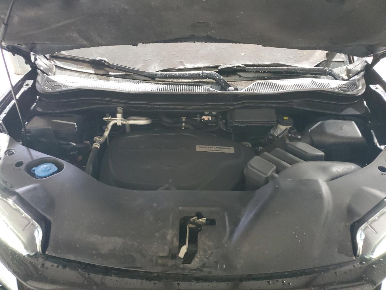 2019 Honda Passport Touring VIN: 5FNYF8H9XKB010610 Lot: 90540495