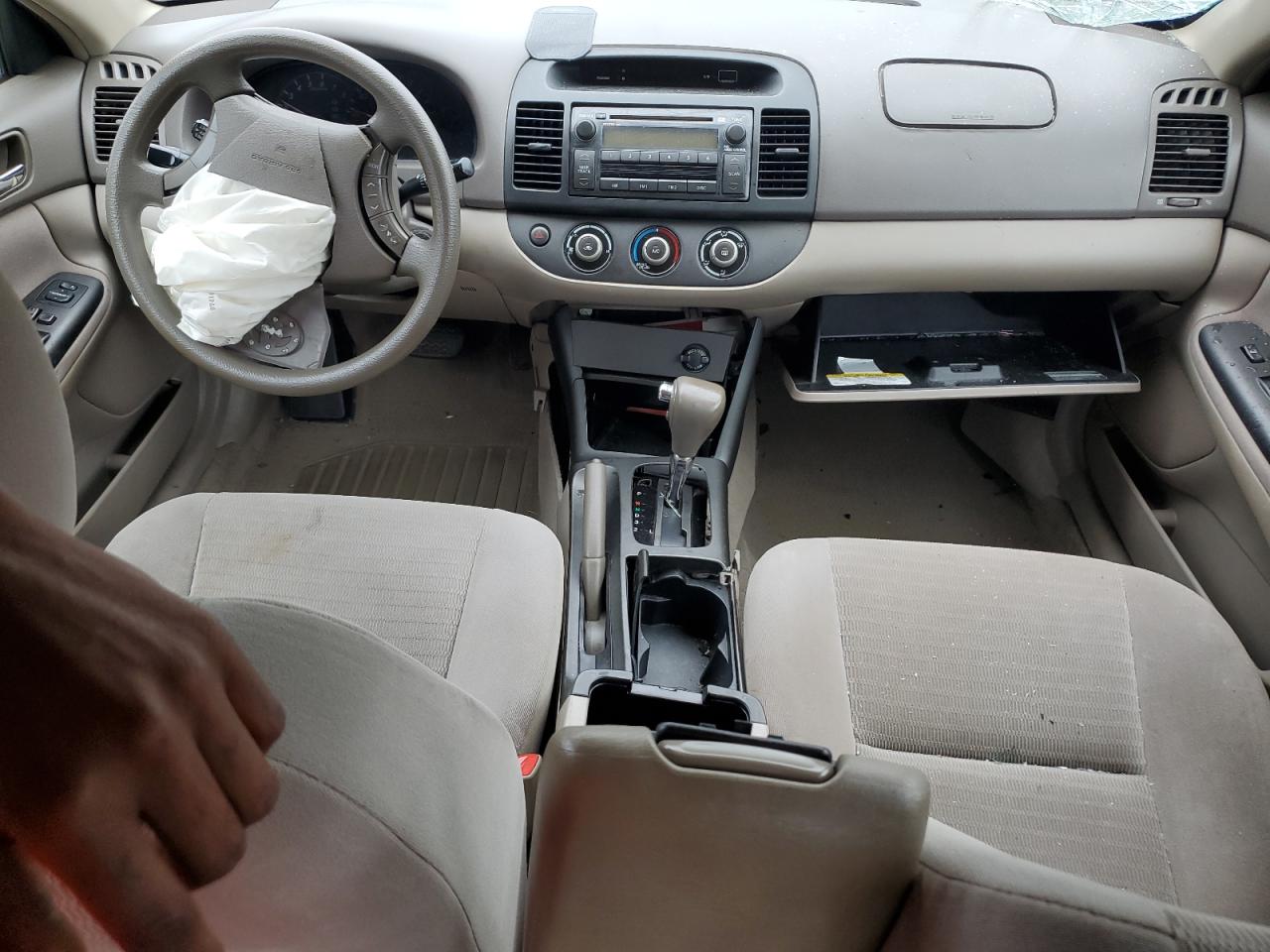 2005 Toyota Camry Le VIN: 4T1BE32K45U973226 Lot: 85346135