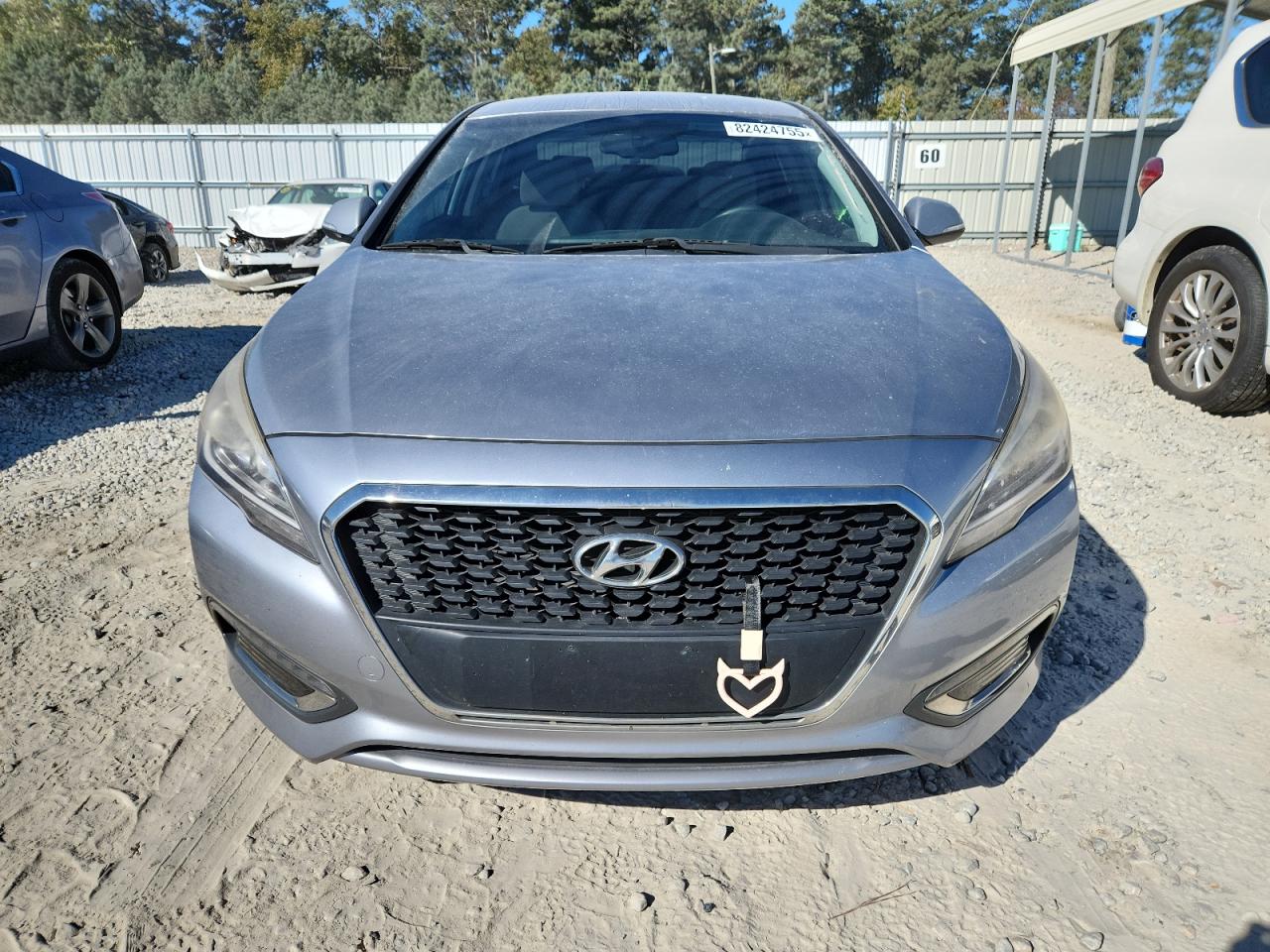 2016 Hyundai Sonata Hybrid VIN: KMHE24L15GA038142 Lot: 82424755