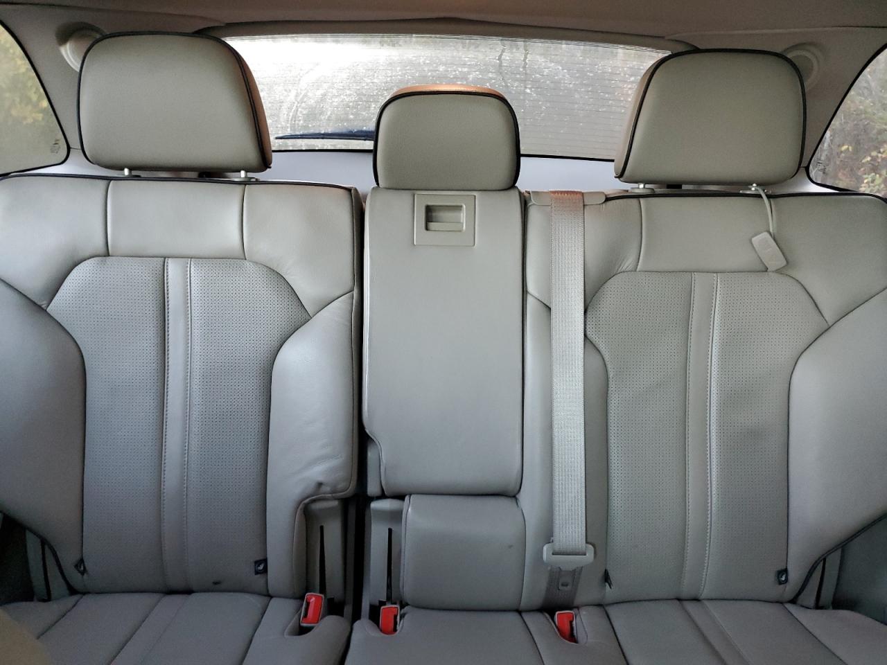 2011 Lincoln Mkx VIN: 2LMDJ8JKXBBJ17924 Lot: 85862295