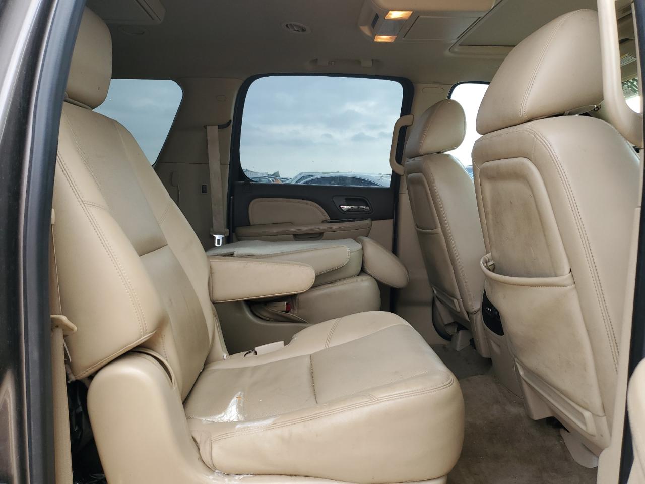 2012 GMC Yukon Xl Denali VIN: 1GKS2MEF3CR285708 Lot: 89826635