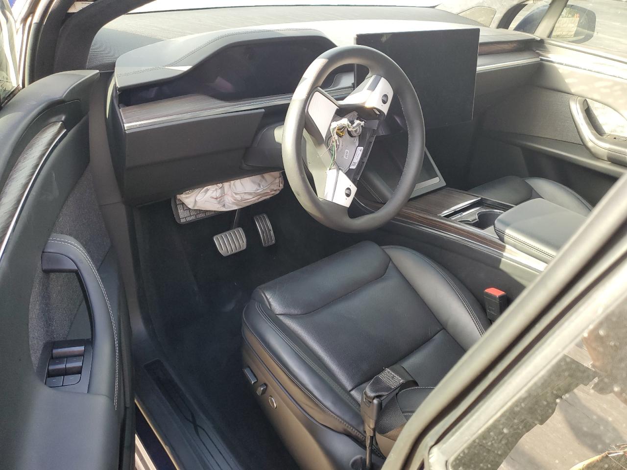 2022 Tesla Model X VIN: 7SAXCAE51NF358557 Lot: 84437505