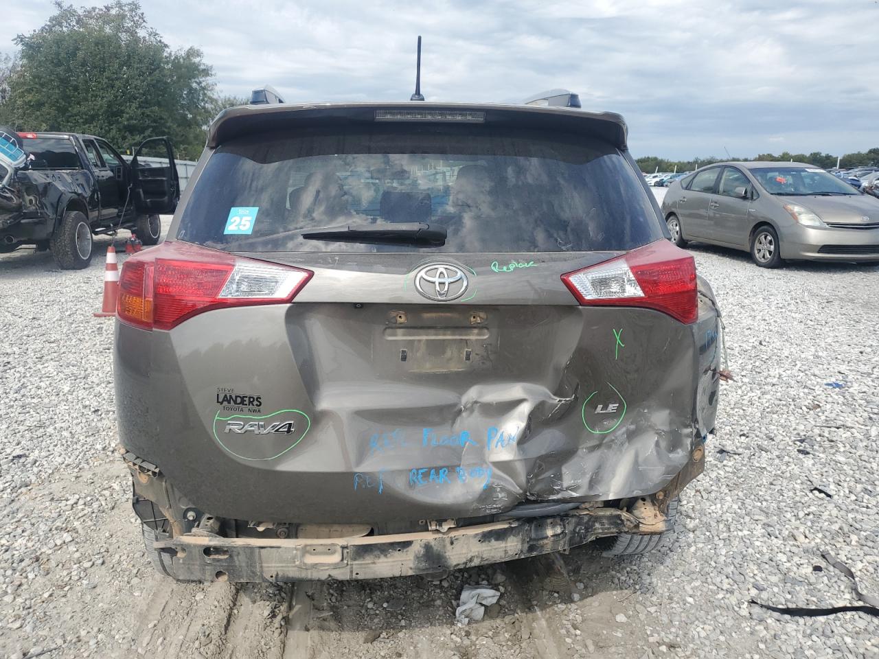 2015 Toyota Rav4 Le VIN: JTMZFREV2FD059034 Lot: 85566105