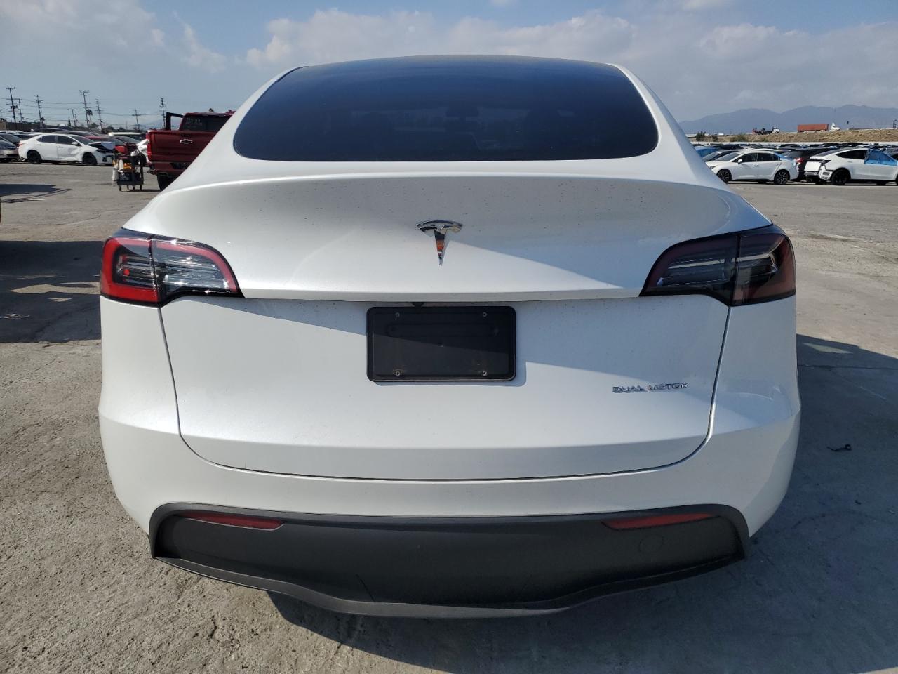 2023 Tesla Model Y VIN: 7SAYGDEE9PA118473 Lot: 89553285