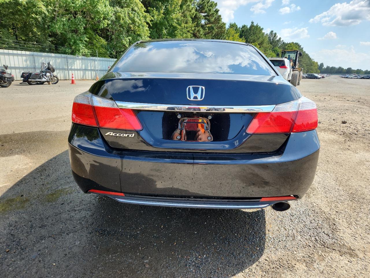 2015 Honda Accord Lx VIN: 1HGCR2F33FA255892 Lot: 84928515