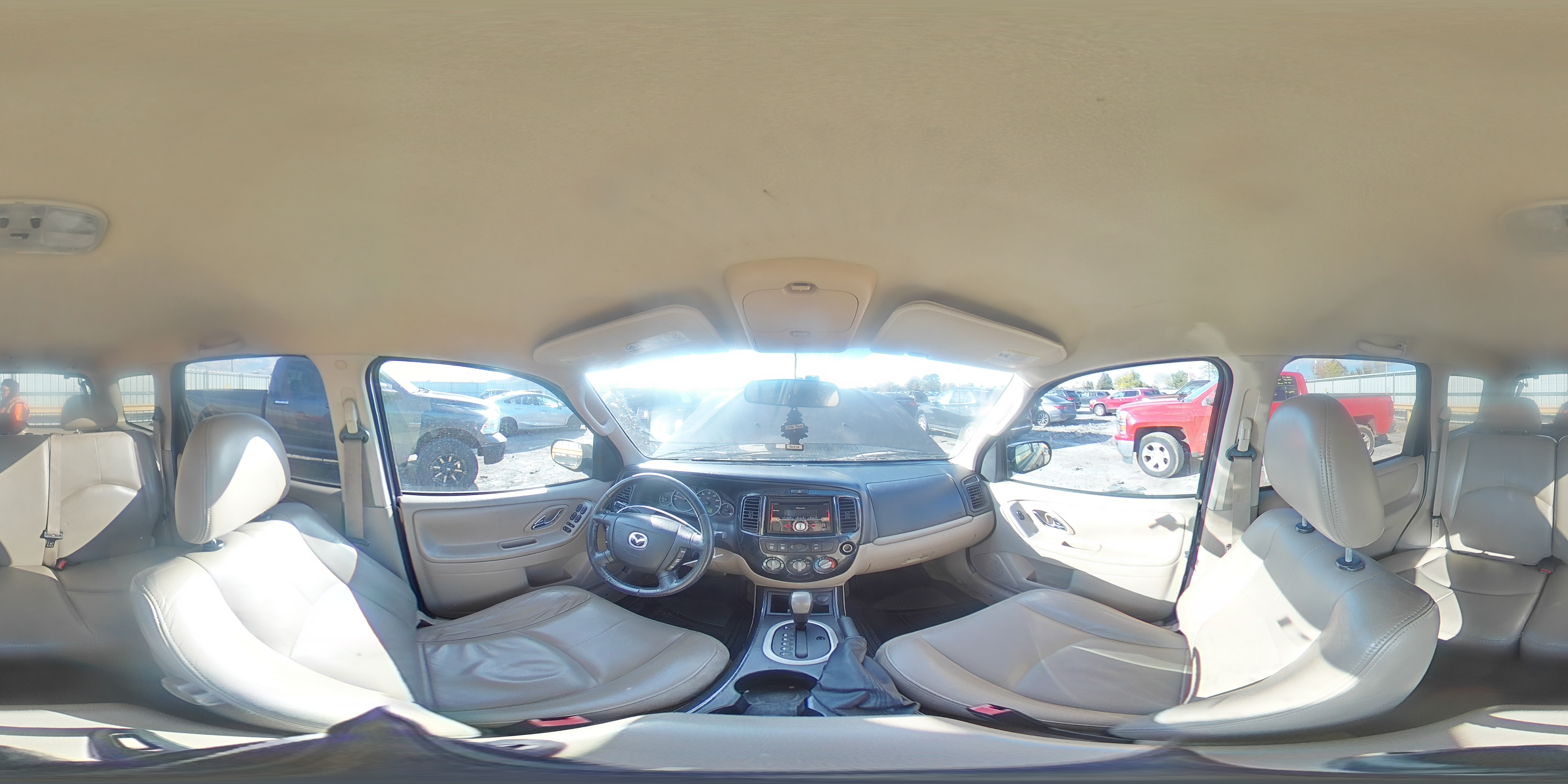 2005 Mazda Tribute VIN: 4F2YZ92Z25KM49832 Lot: 82703265