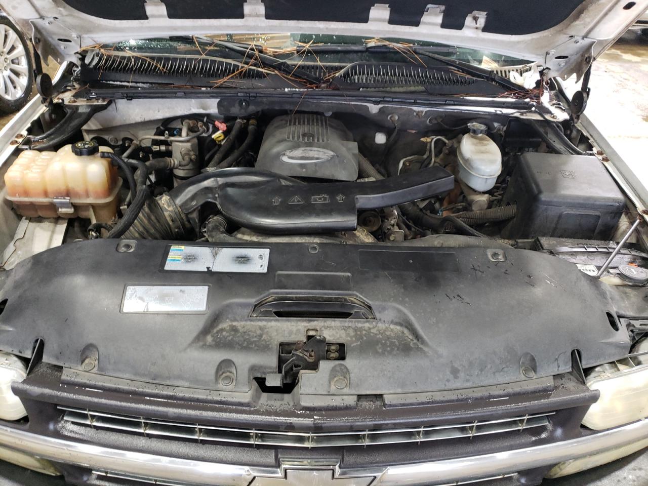 2004 Chevrolet Tahoe C1500 VIN: 1GNEC13V74R221226 Lot: 82191355