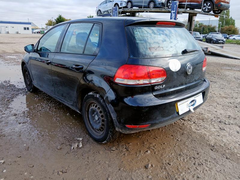 2009 VOLKSWAGEN GOLF S 