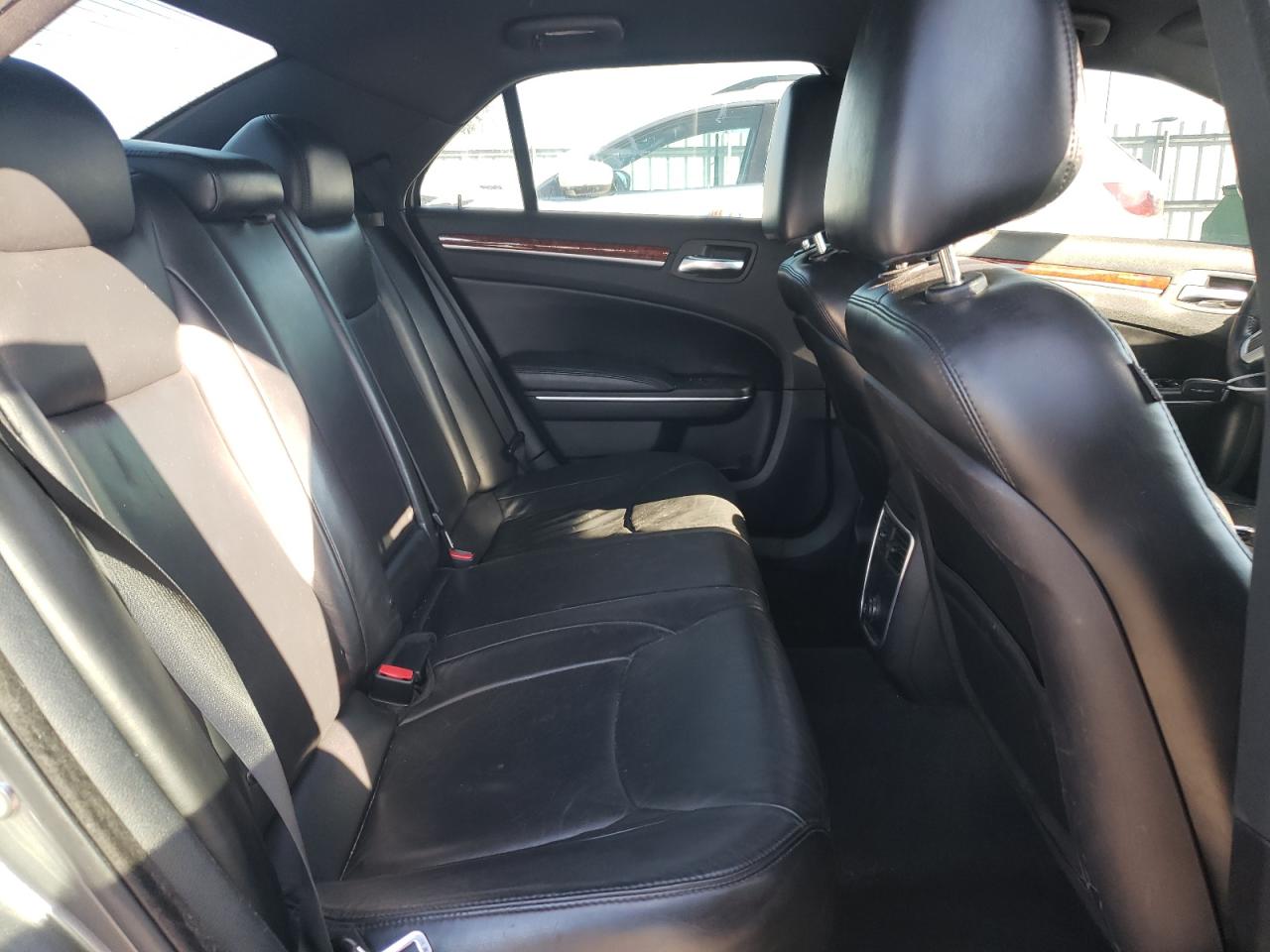 2012 Chrysler 300 Limited VIN: 2C3CCACG4CH249926 Lot: 82589595