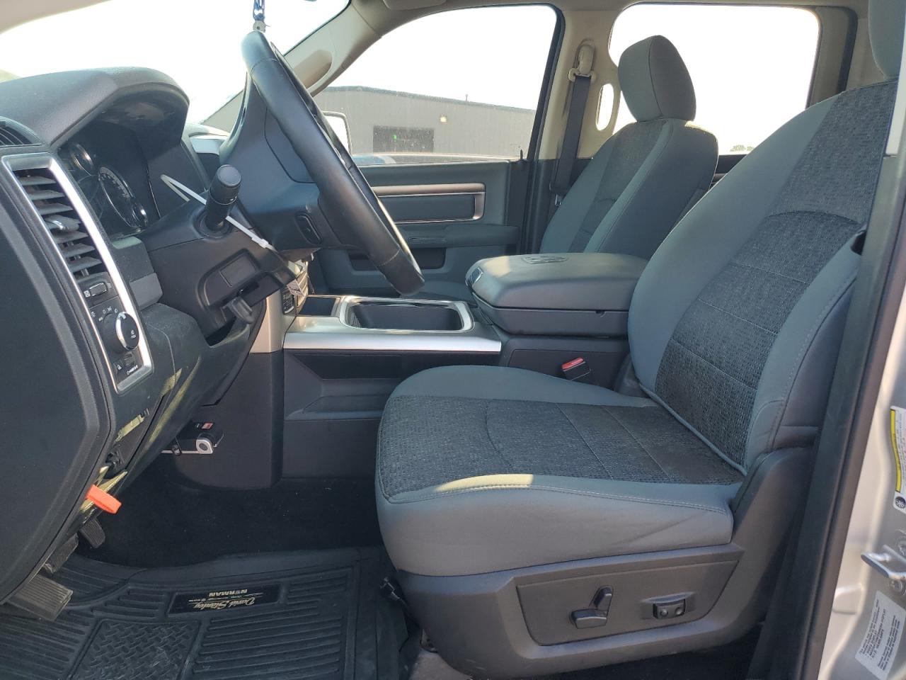 2016 Ram 1500 Slt VIN: 3C6RR7LT8GG189697 Lot: 86493355