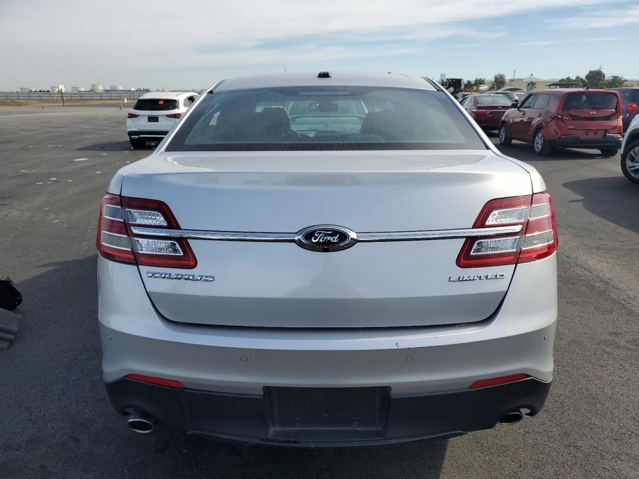 2019 Ford Taurus Limited VIN: 1FAHP2F80KG101353 Lot: 86707335