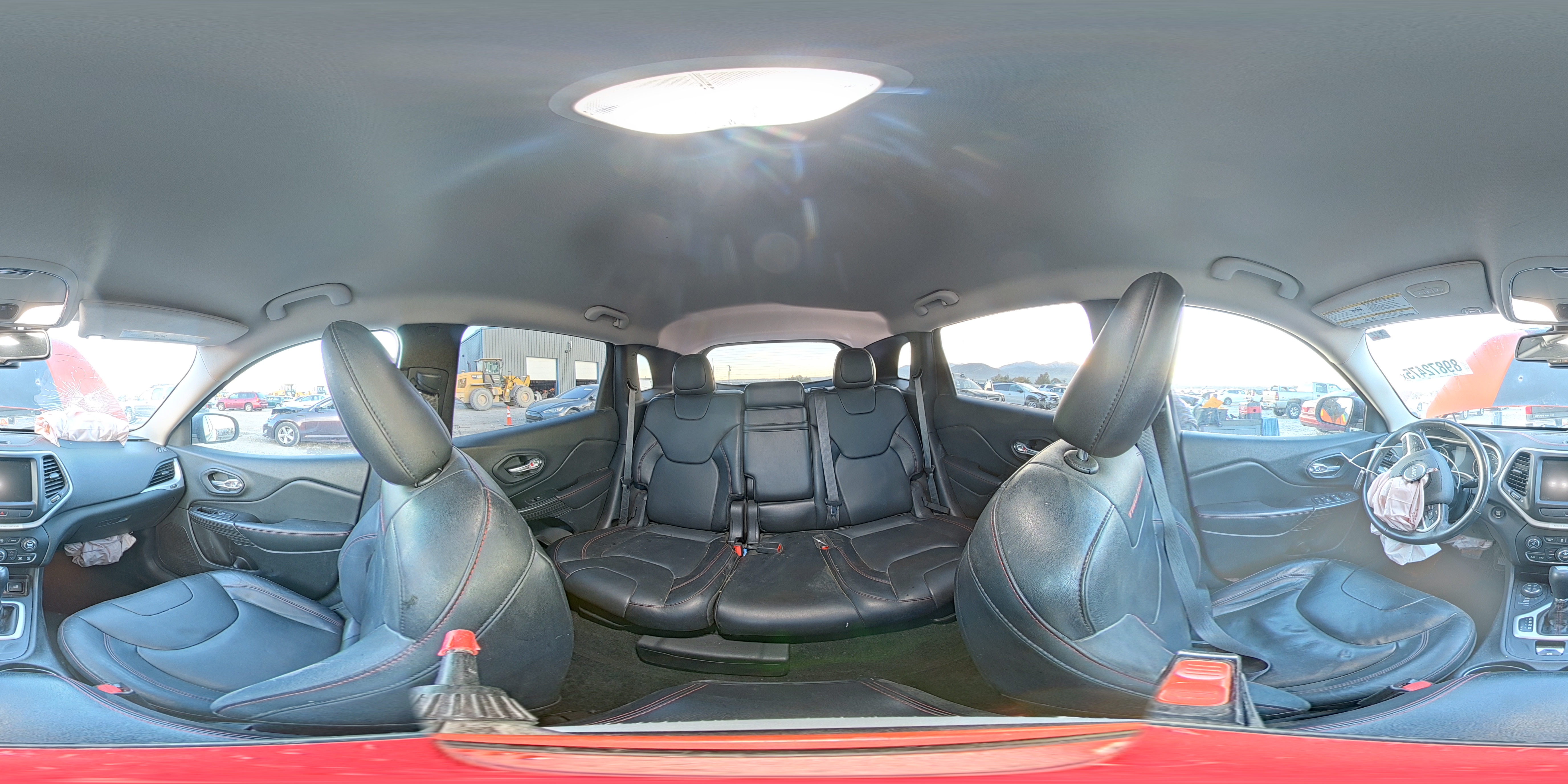 2015 Jeep Cherokee Trailhawk VIN: 1C4PJMBS2FW575451 Lot: 89872475