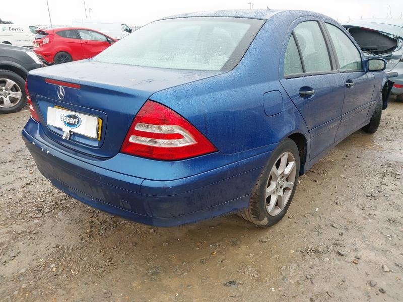 2006 MERCEDES-BENZ C CLASS C180K CLASSIC SE 4DR AUTO