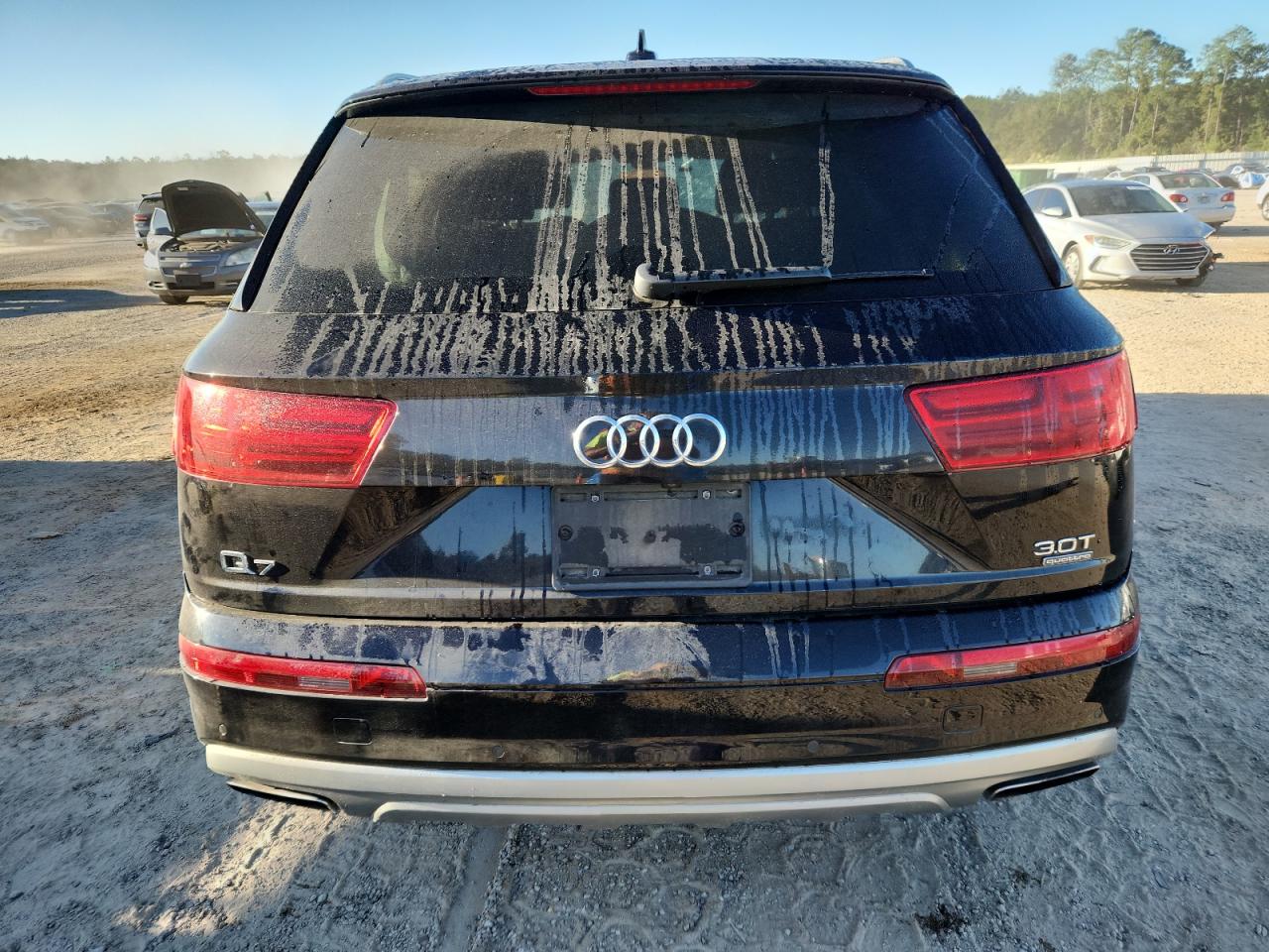 2017 Audi Q7 Premium Plus VIN: WA1LAAF75HD007206 Lot: 89714465