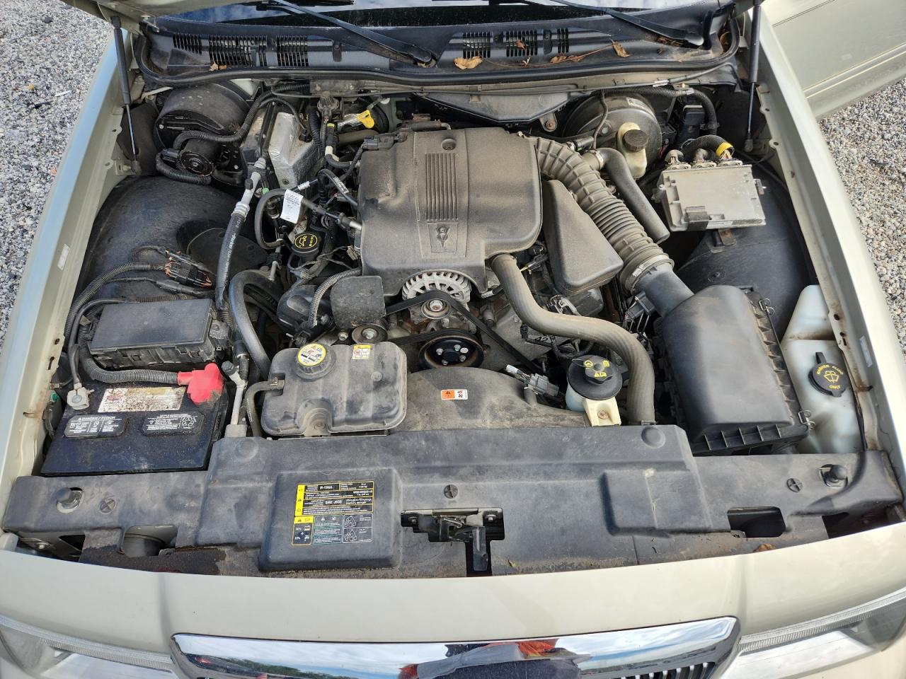 2005 Mercury Grand Marquis Gs VIN: 2MEFM74W55X600929 Lot: 67350755