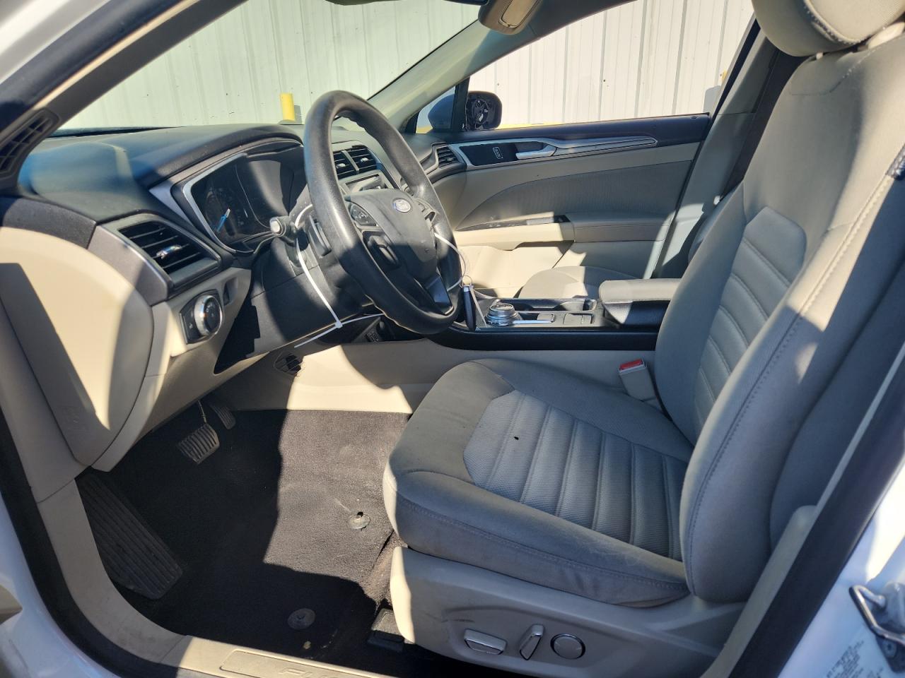 2019 Ford Fusion Se VIN: 3FA6P0HD3KR159553 Lot: 89906825