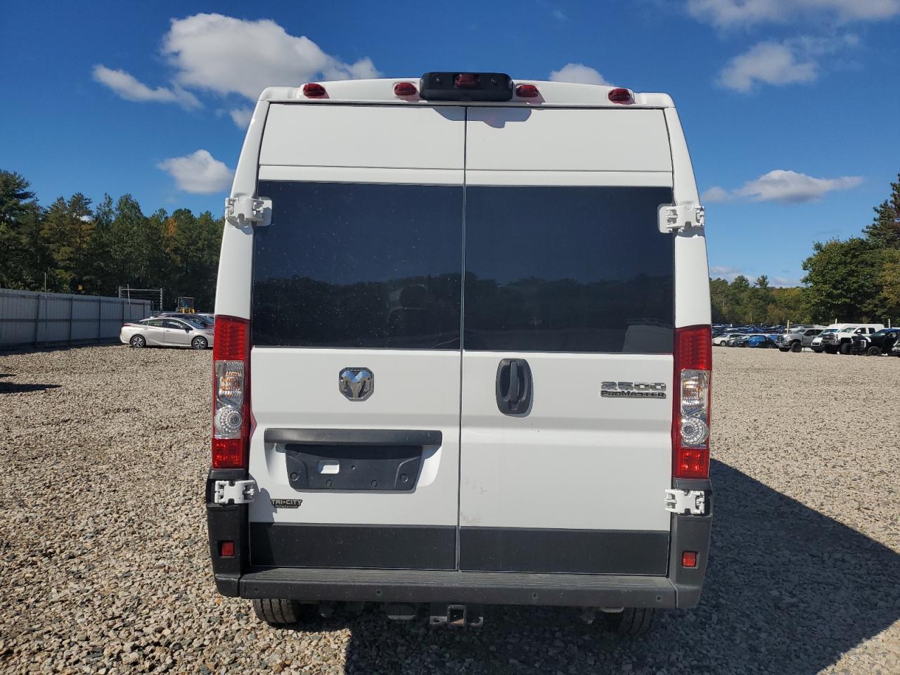 2025 Ram Promaster 2500 2500 High VIN: 3C6LRVDG5SE539660 Lot: 71651005