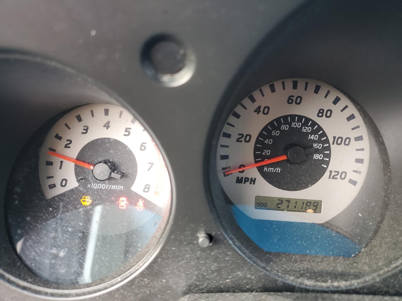 2004 Nissan Xterra Xe VIN: 5N1ED28T34C661915 Lot: 85920295