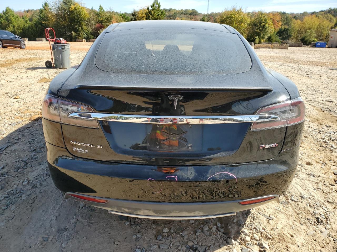 2014 Tesla Model S VIN: 5YJSA1H28EFP63717 Lot: 82633905