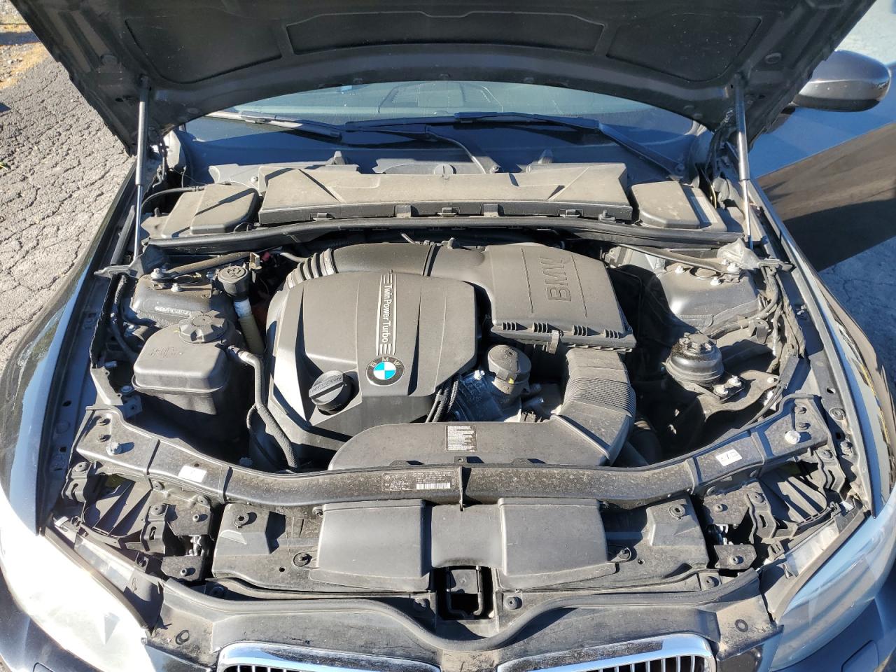 2011 BMW 335 Xi VIN: WBAKF9C50BE620482 Lot: 85363075