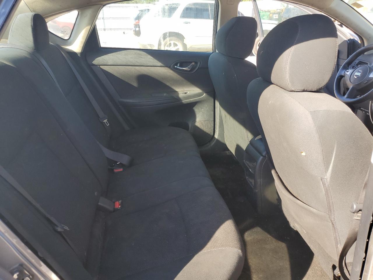 2019 Nissan Sentra S VIN: 3N1AB7AP1KY382425 Lot: 82256945