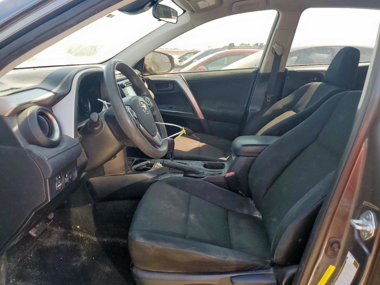 2017 Toyota Rav4 Le VIN: JTMZFREV2HD094742 Lot: 84924845