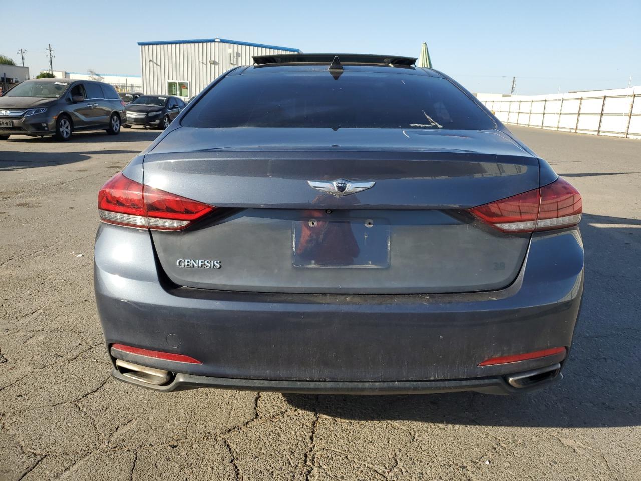 2015 Hyundai Genesis 3.8L VIN: KMHGN4JE7FU048397 Lot: 82250425