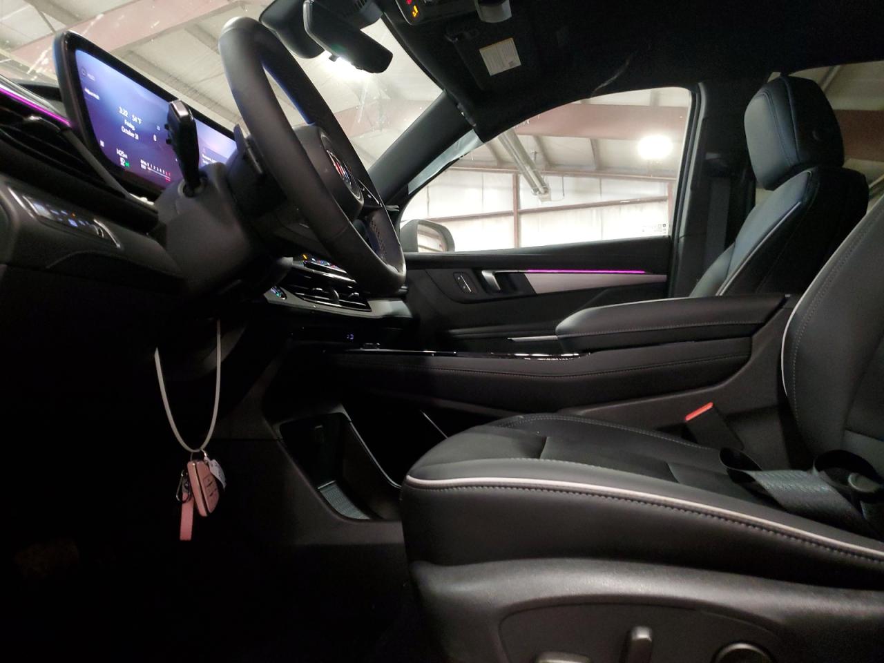 2026 Buick Enclave Preferred VIN: 5GAEVAKS8TJ110516 Lot: 90825545