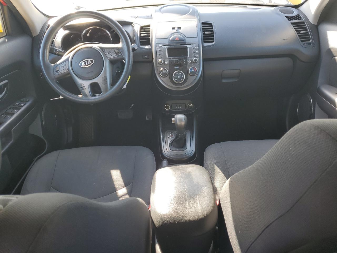 2011 Kia Soul + VIN: KNDJT2A27B7292215 Lot: 85115295
