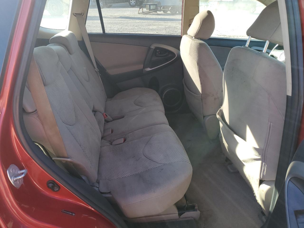 2007 Toyota Rav4 VIN: JTMBD33V576047456 Lot: 82402595