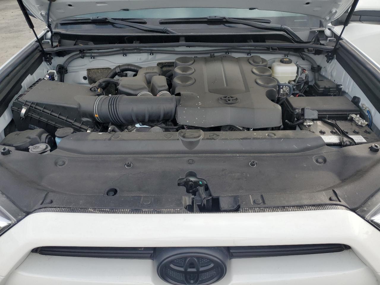 2024 Toyota 4Runner Sr5/Sr5 Premium VIN: JTEMU5JR1R6307344 Lot: 85683415