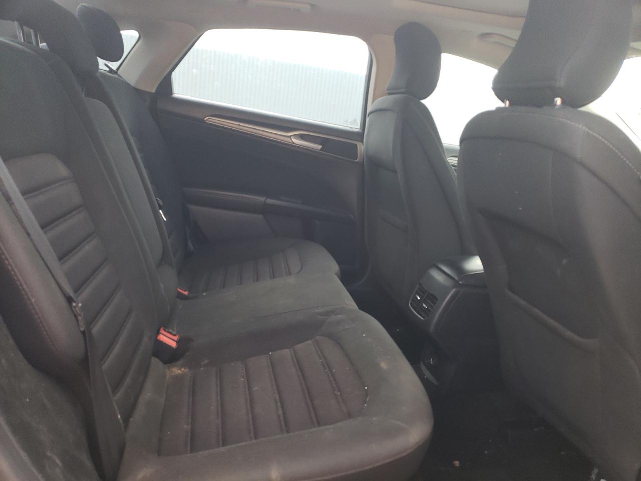 2019 Ford Fusion Se VIN: 3FA6P0LU9KR241701 Lot: 84820615