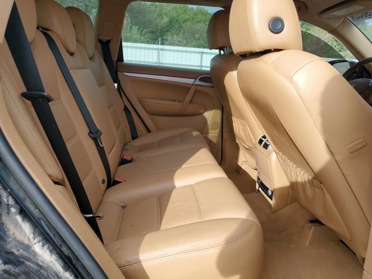 2010 Porsche Cayenne VIN: WP1AA2AP1ALA05098 Lot: 82559085