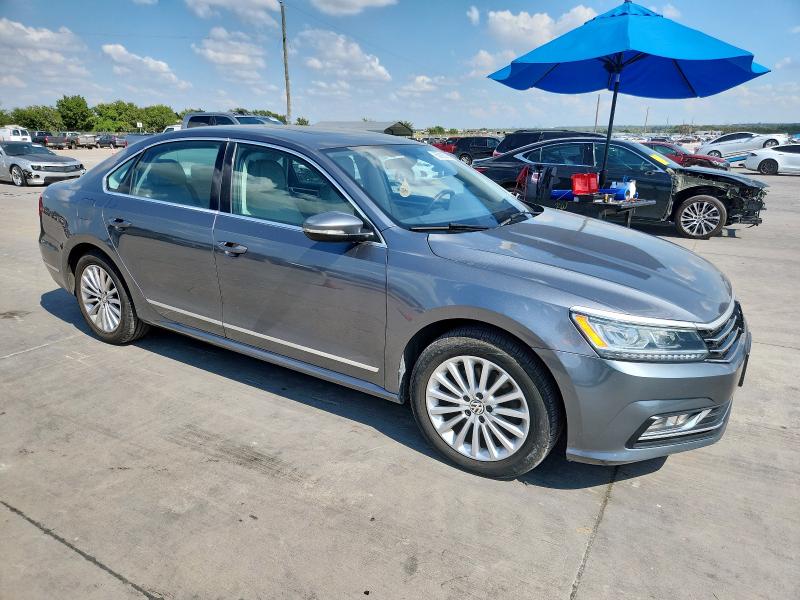 Седаны VOLKSWAGEN PASSAT 2016 Серый