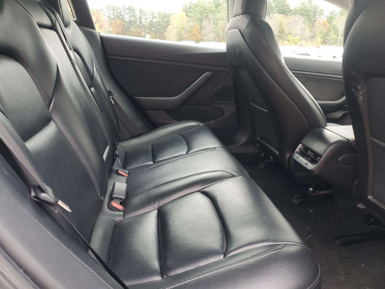 2019 Tesla Model 3 VIN: 5YJ3E1EB9KF437000 Lot: 87029755