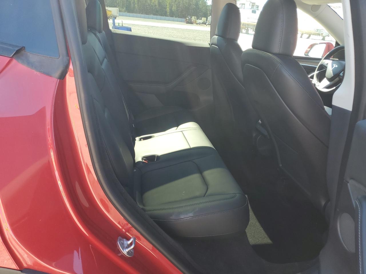 2023 Tesla Model Y VIN: 7SAYGDEE8PA092092 Lot: 82406765