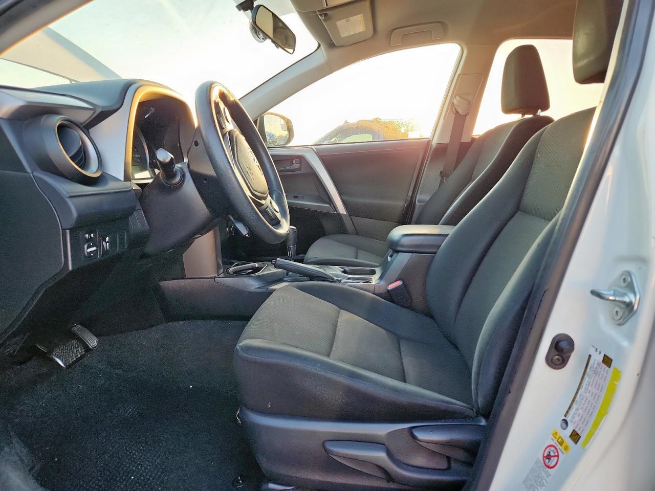 2016 Toyota Rav4 Le VIN: JTMZFREV8GJ095362 Lot: 81981565