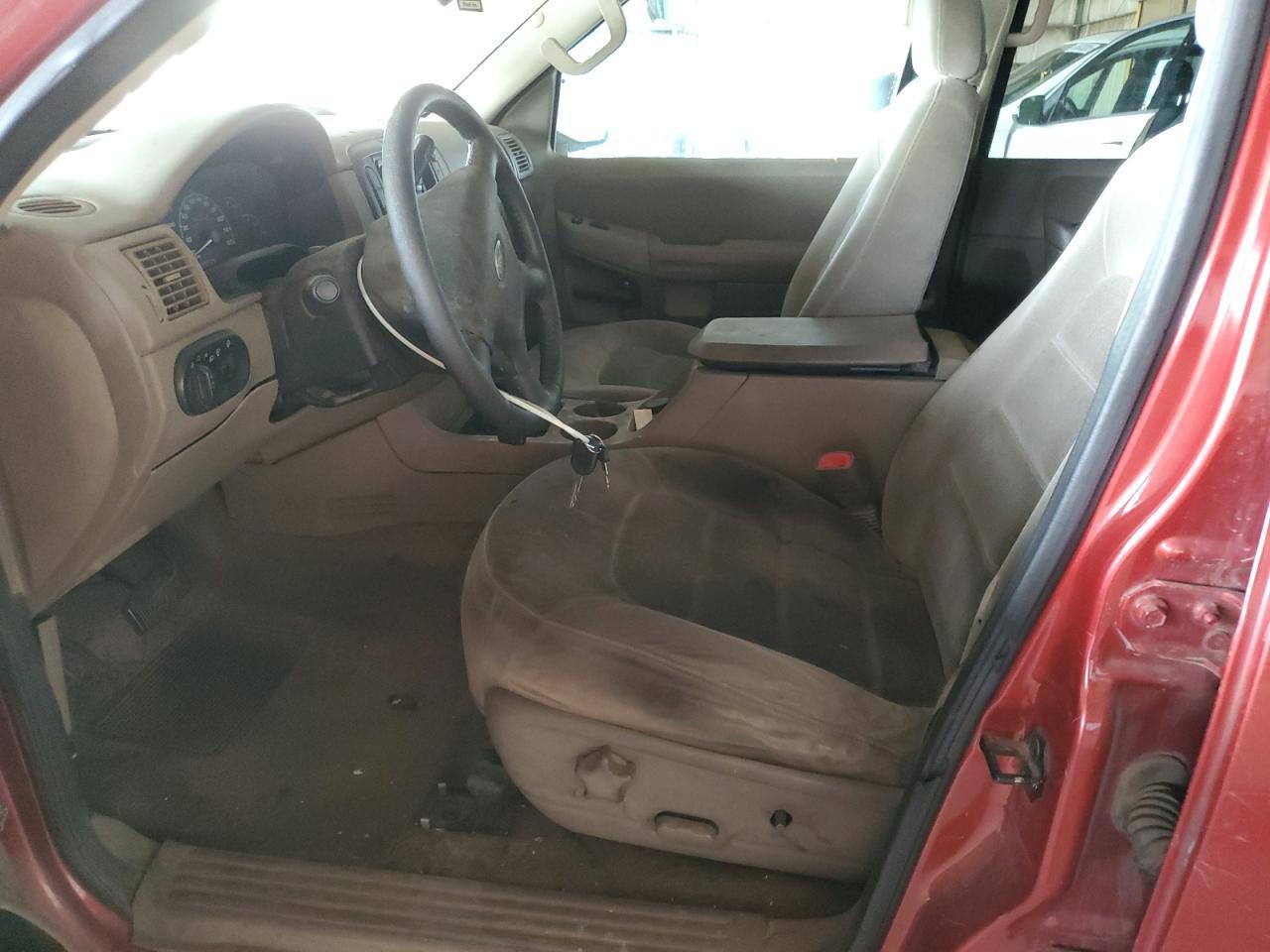 2002 Ford Explorer Xlt VIN: 1FMDU73W92UD65394 Lot: 84193475