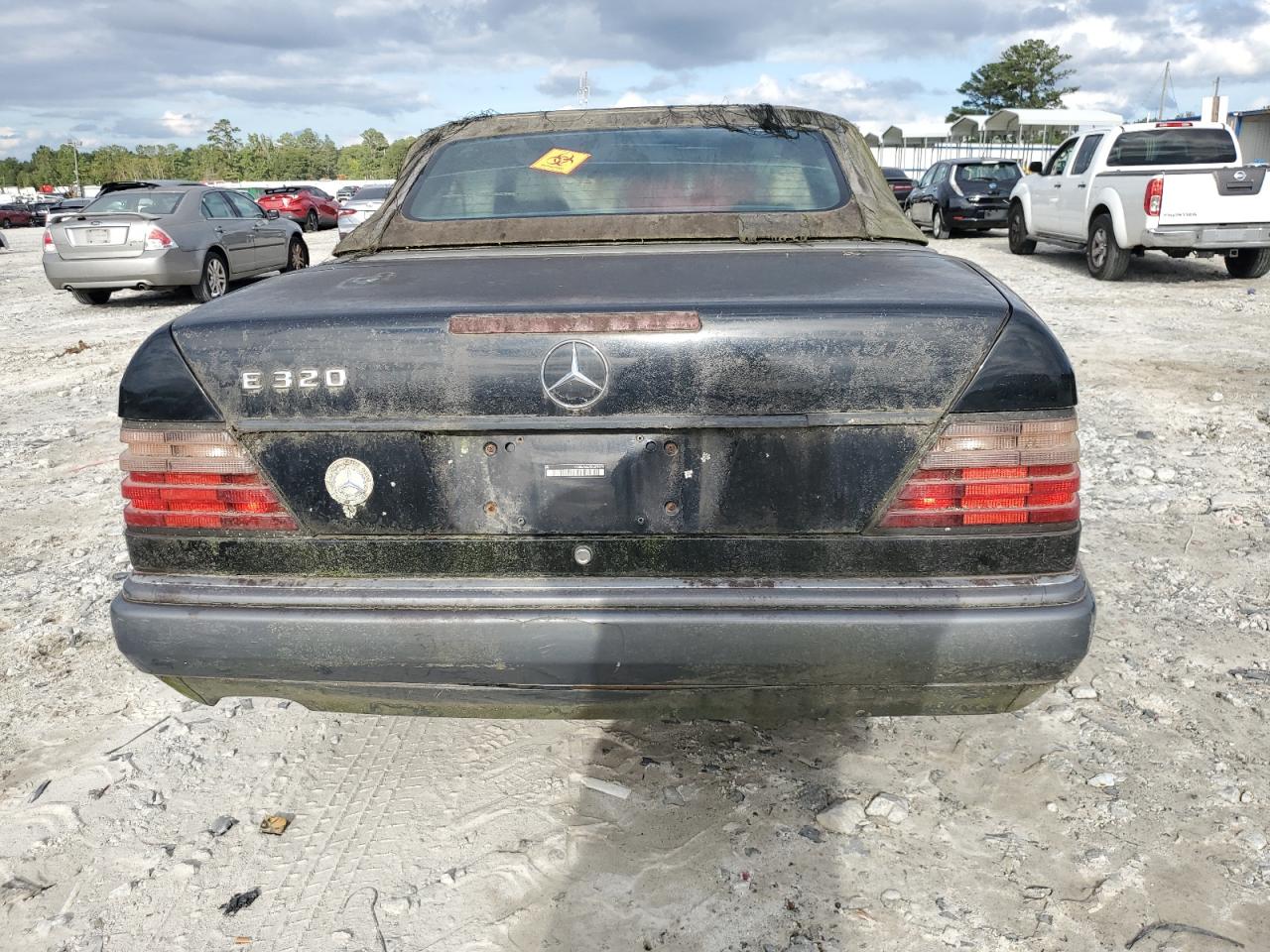 1994 Mercedes-Benz E 320 VIN: WDBEA66E7RC018398 Lot: 85865535