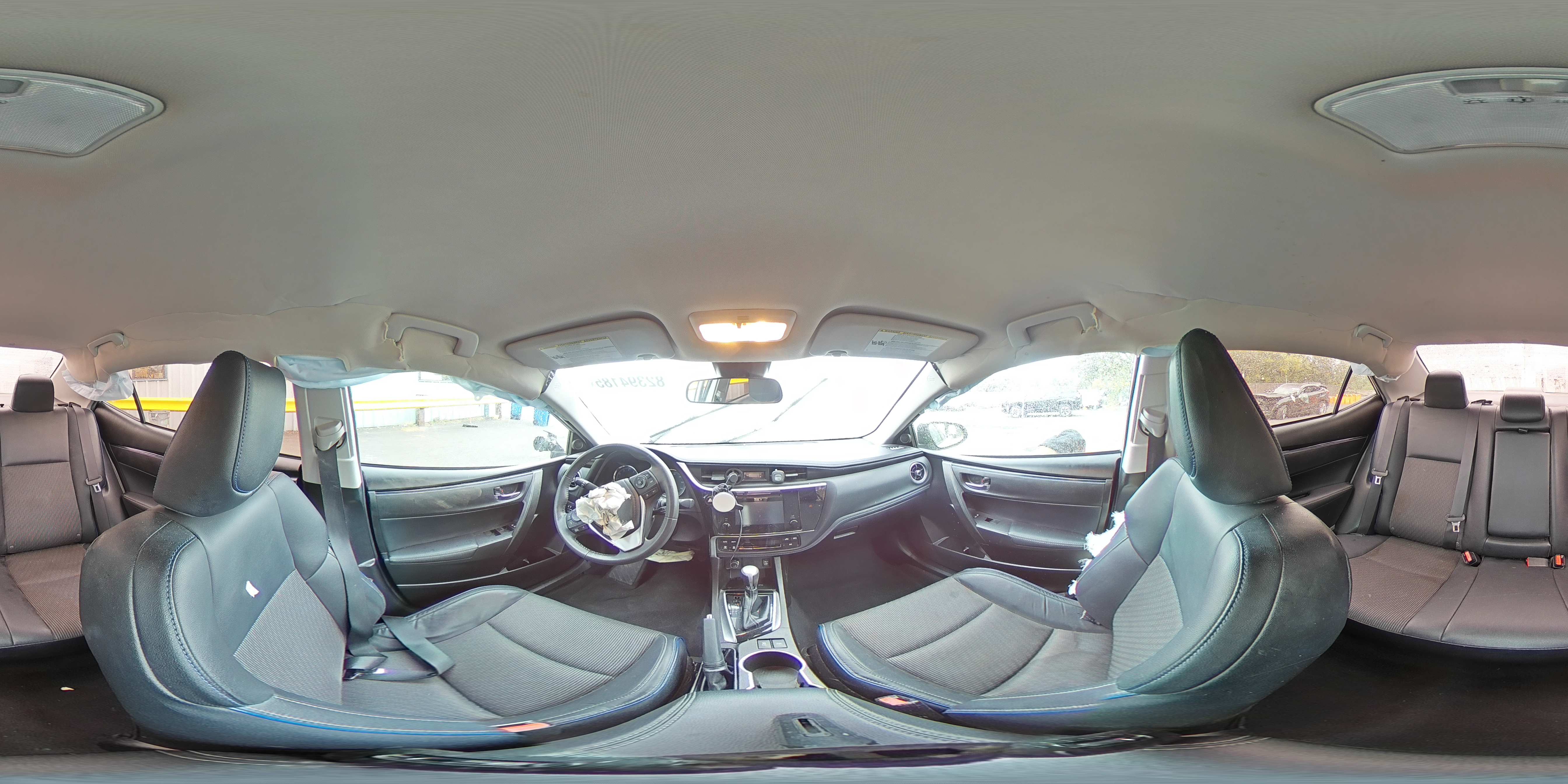 2018 Toyota Corolla L VIN: 5YFBURHE1JP796279 Lot: 82394185