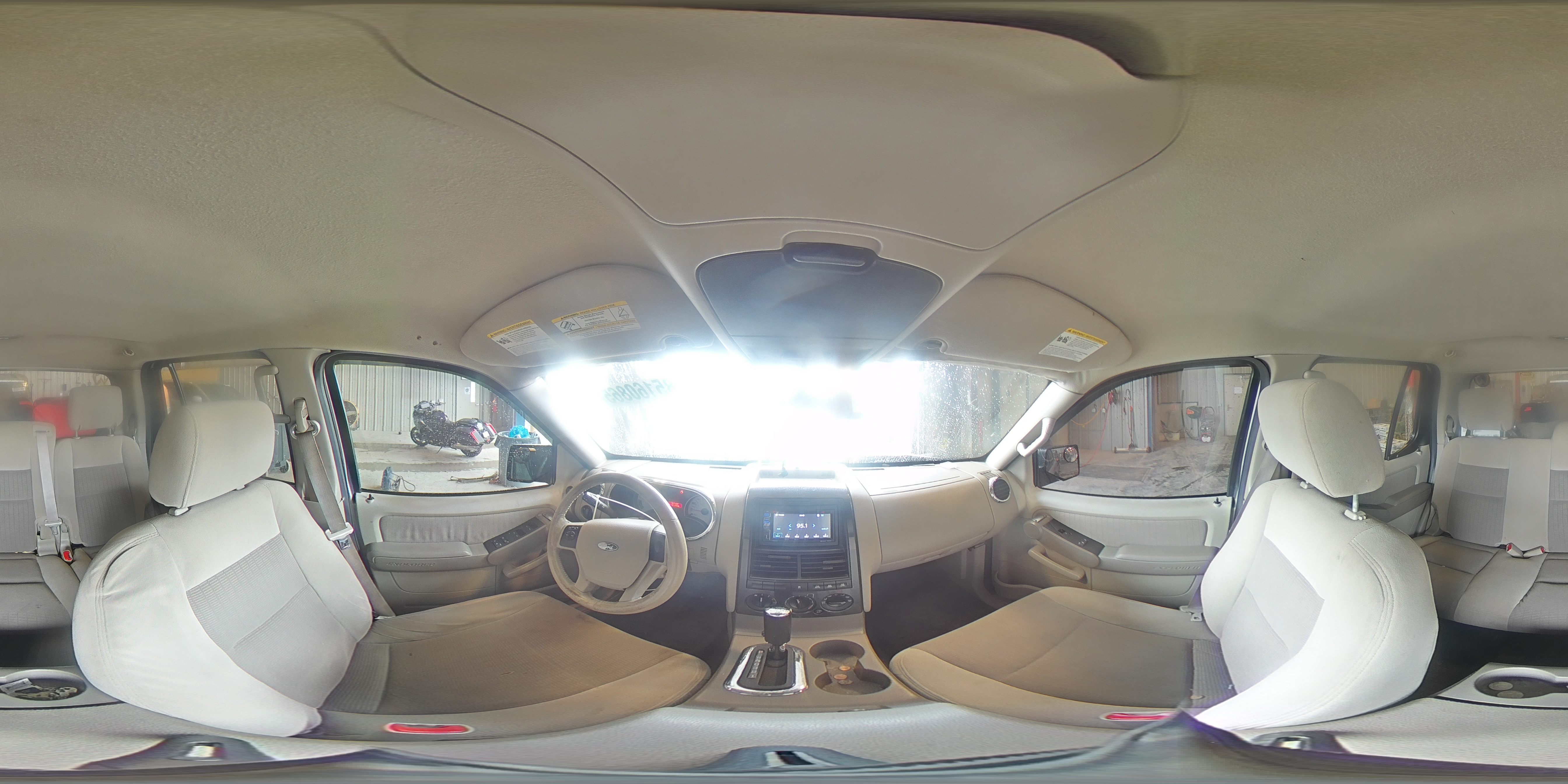 2007 Ford Explorer Sport Trac Xlt VIN: 1FMEU51887UA24105 Lot: 85160865